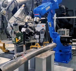OSL Laser Tracking Sensor on Yaskawa Robot